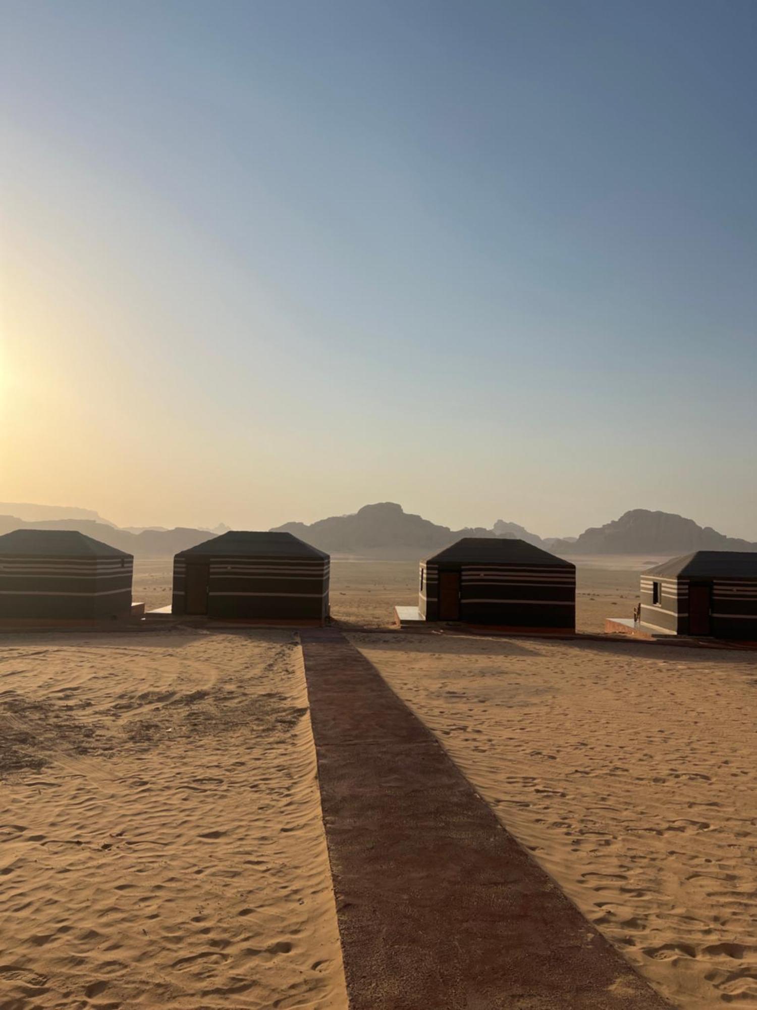 Wadi Rum Mars Camp Extérieur photo