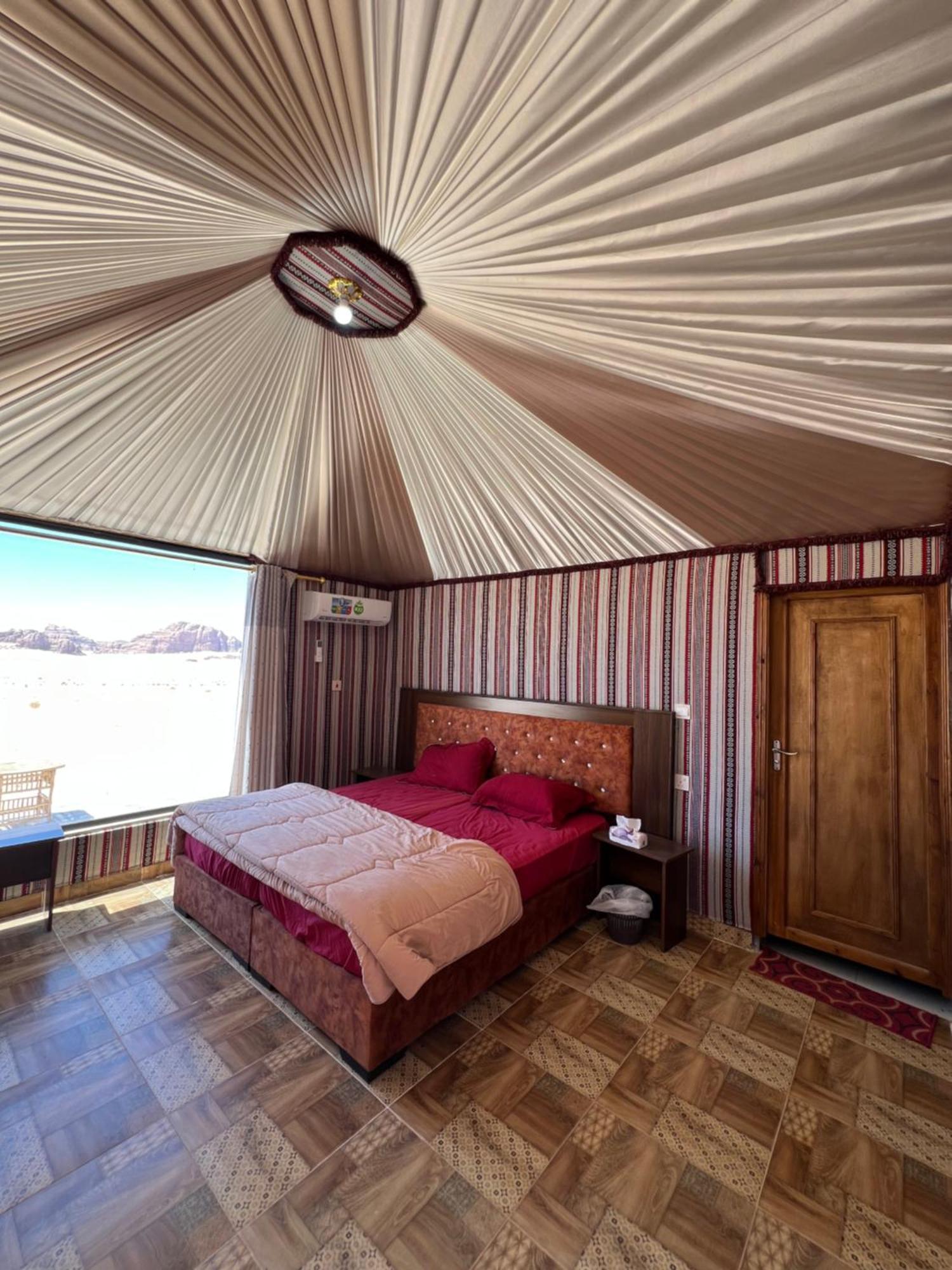 Wadi Rum Mars Camp Extérieur photo